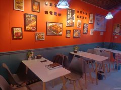 C10526位于五家渠君豪绿园一期临街快餐店转让