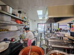 C10521长春路友好购物附近80平餐厅转让