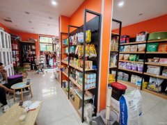 C10543万象天地2期105平宠物店转让