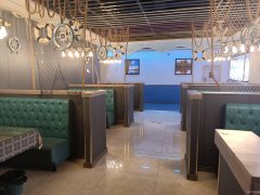 （成功案例）C10550位于五家渠市102团八一路临街餐饮旺