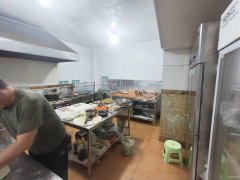 C10553新疆茂祥公司对面园区内餐饮店转让