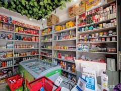 C10555呼图壁曙光步行街30平商店转让