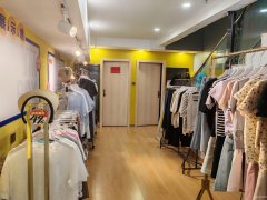 C10557万达金街3期270平旺铺转让