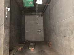 C10583商铺出租 位于阜康市隆盛百货后富地康城