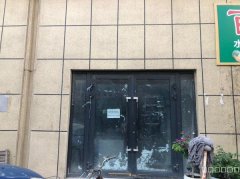 C10583商铺出租 位于阜康市隆盛百货后富地康城