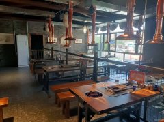 C10585位于昌吉市长宁南路特变森林附近经营中餐饮旺铺转让