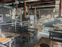 C10585位于昌吉市长宁南路特变森林附近经营中餐饮旺铺转让