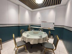 C10587乌鲁木齐北京北路（和兴北城大观店）经营中餐厅转让