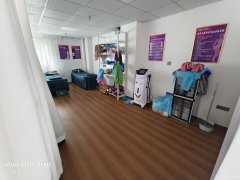 C10597位于昌吉市宁边东路海棠公馆五期临街美容店转让