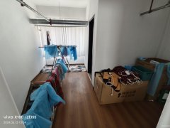 C10597位于昌吉市宁边东路海棠公馆五期临街美容店转让