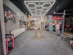 C10599米东区公务员小区附近120平汽车会所转让