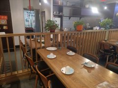 C10602位于七道湾南路临街餐饮旺铺转让