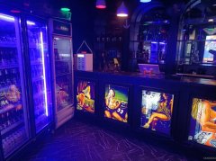 C10611位于昌吉市滨河路花间集附近临街酒吧转让