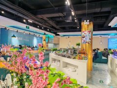 C10613日营收7千加的自助火锅店低价急转