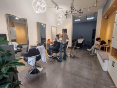 C10614昊元上品39平美发店转让