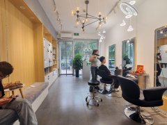 C10614昊元上品39平美发店转让