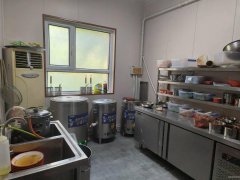 （成功案例）C10618三工一队地铁口出入口处品牌店转让