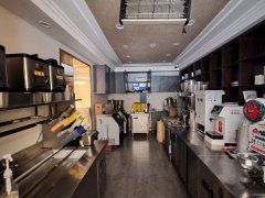 C10622南湖北路海大对面35平饮品店转让