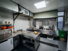 C10623呼图壁四季花城南门64平餐厅转让