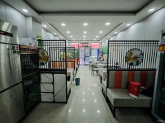 C10623呼图壁四季花城南门64平餐厅转让