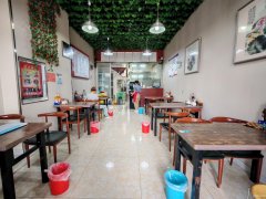 C10646米东区香缇美地55平餐厅转让