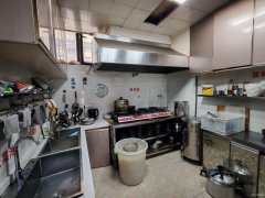 C10646米东区香缇美地55平餐厅转让