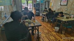 C10651位于乌市太原北路与喀什西路店面转让