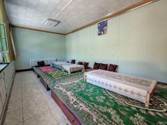 C10655阜康城关西树窝子村600平农家院出租