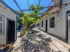 C10655阜康城关西树窝子村600平农家院出租