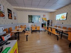 C10656呼图壁乌伊路林苑宾馆附近50平餐厅转让