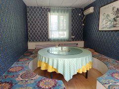 C10672位于昌吉市红星东路麦芽巷内经营中农家院转让