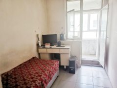 C10673位于昌吉红星路附近市政府家属院房屋出租