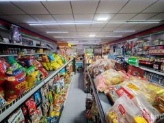 C10678开发区海棠铭居120平超市转让