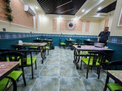 C10697跃进街阳光雅居150平餐厅转让