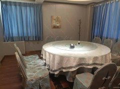 C10700位于奇台县商业街东段钟楼附近商铺出租