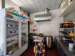 C10706摩界入口90平餐厅转让