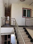 C10707位于昌吉市中山南路金城维也纳东门临街商铺出租