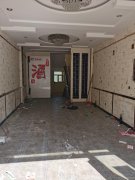 C10707位于昌吉市中山南路金城维也纳东门临街商铺出租