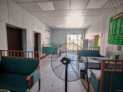 C10713米东区长山子镇主道边170平餐厅转让