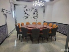 C10718餐厅出租 米东区振兴南路俊发百合底商