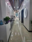 C10718餐厅出租 米东区振兴南路俊发百合底商