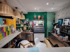 C10722万科生活广场38平品牌饮品店转让