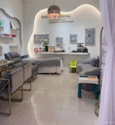 C10726位于昌吉市中山南路新汇嘉B区临街美甲店转让