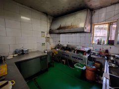 C10731阜康市购物城临街42平餐厅转让