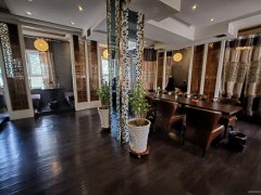 C10737阜康天池北街新华书店北侧200平餐厅转让