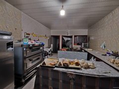 C10745呼图壁县中亚市场40平馍馍店转让