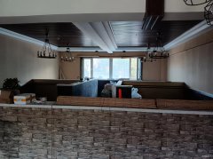 C10749位于昌吉宁边路海棠公馆五期附近餐饮店转让