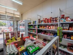 C10753炉院街1号三角地带25平商店转让