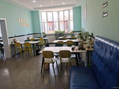 C10759位于五家渠富强路步行街营业中品牌加盟米粉店转让