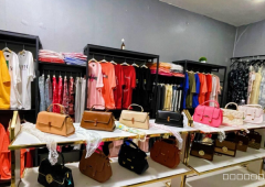 C10774奇台县民主路创业街临街旺铺转让